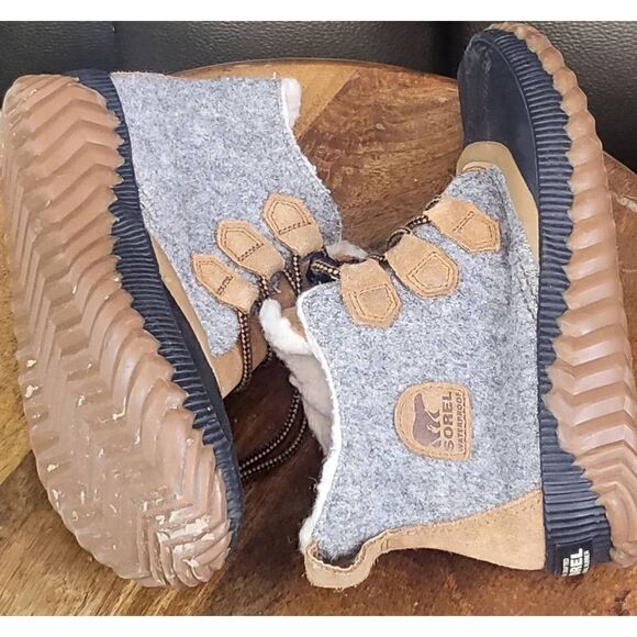 Sorel out n about boots - Picture 7 of 10